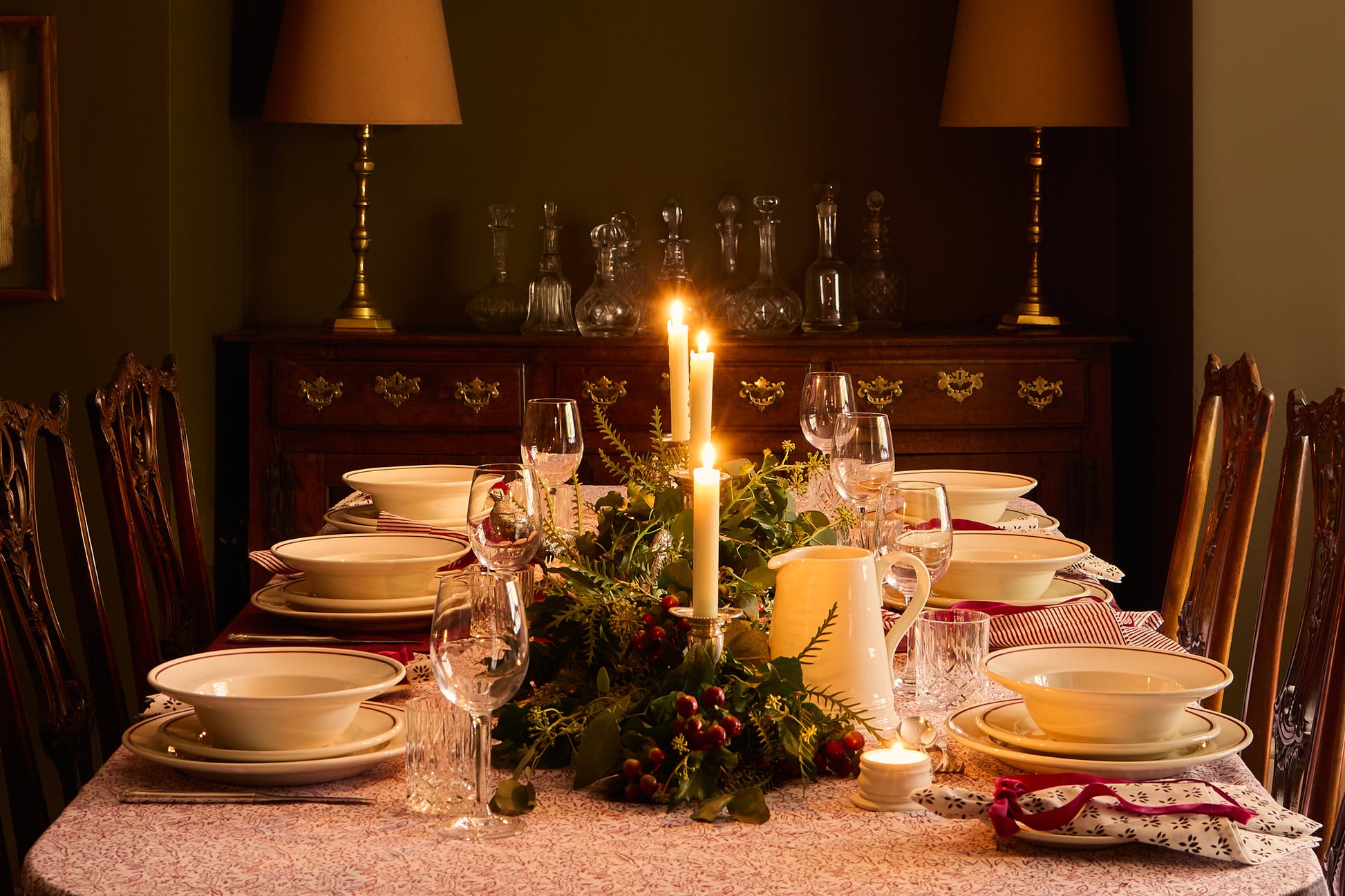 Side Plate Burgundy Line - Classical Porcelain