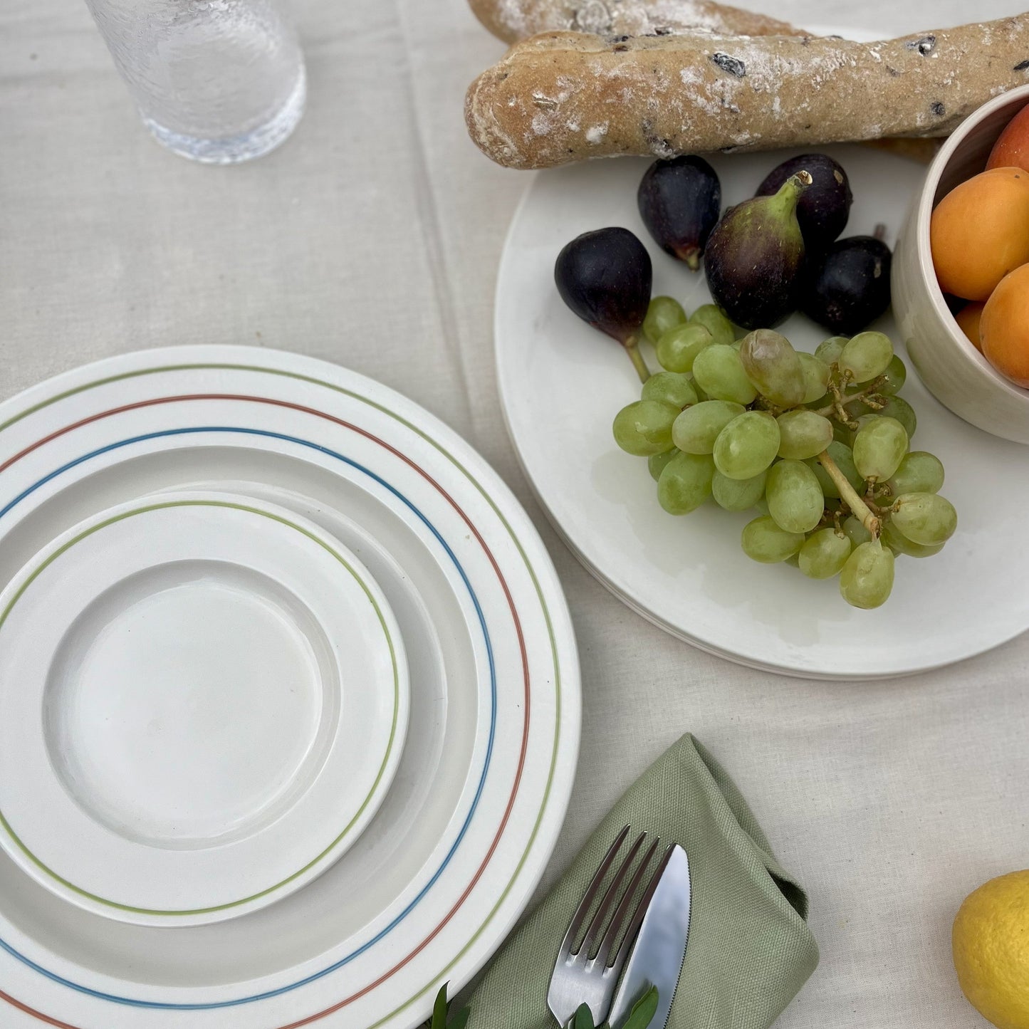 Dinner Plate Bistro Lines - Classical Porcelain