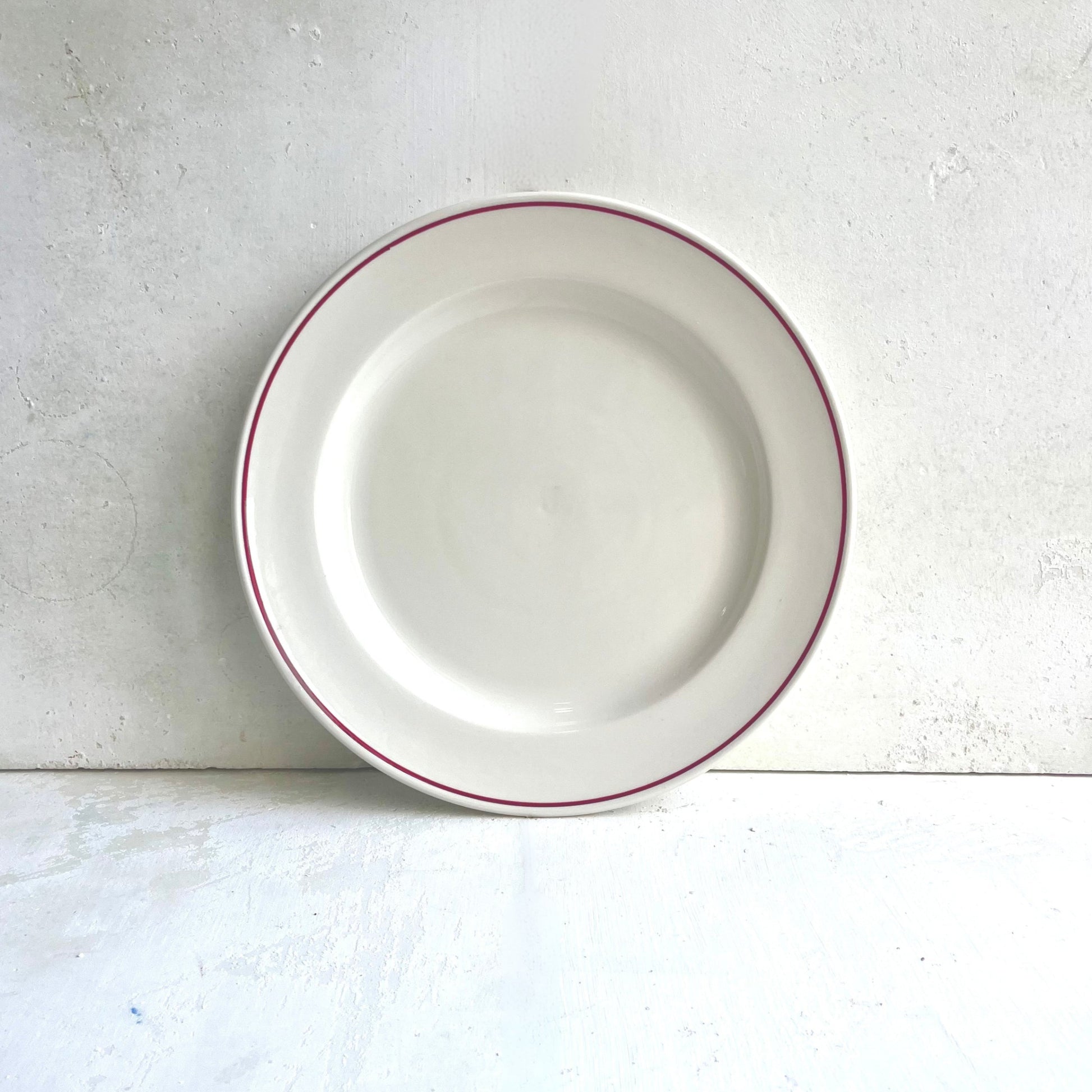 Dinner Plate Burgundy Line - Classical Porcelain