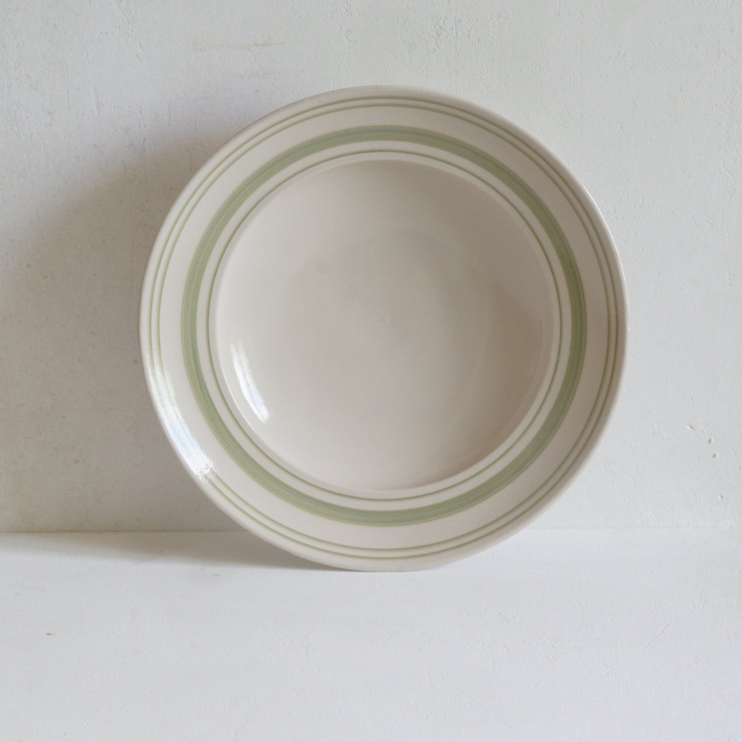 Classical Stoneware Clover Linen Stripe Shallow Bowl - Seconds