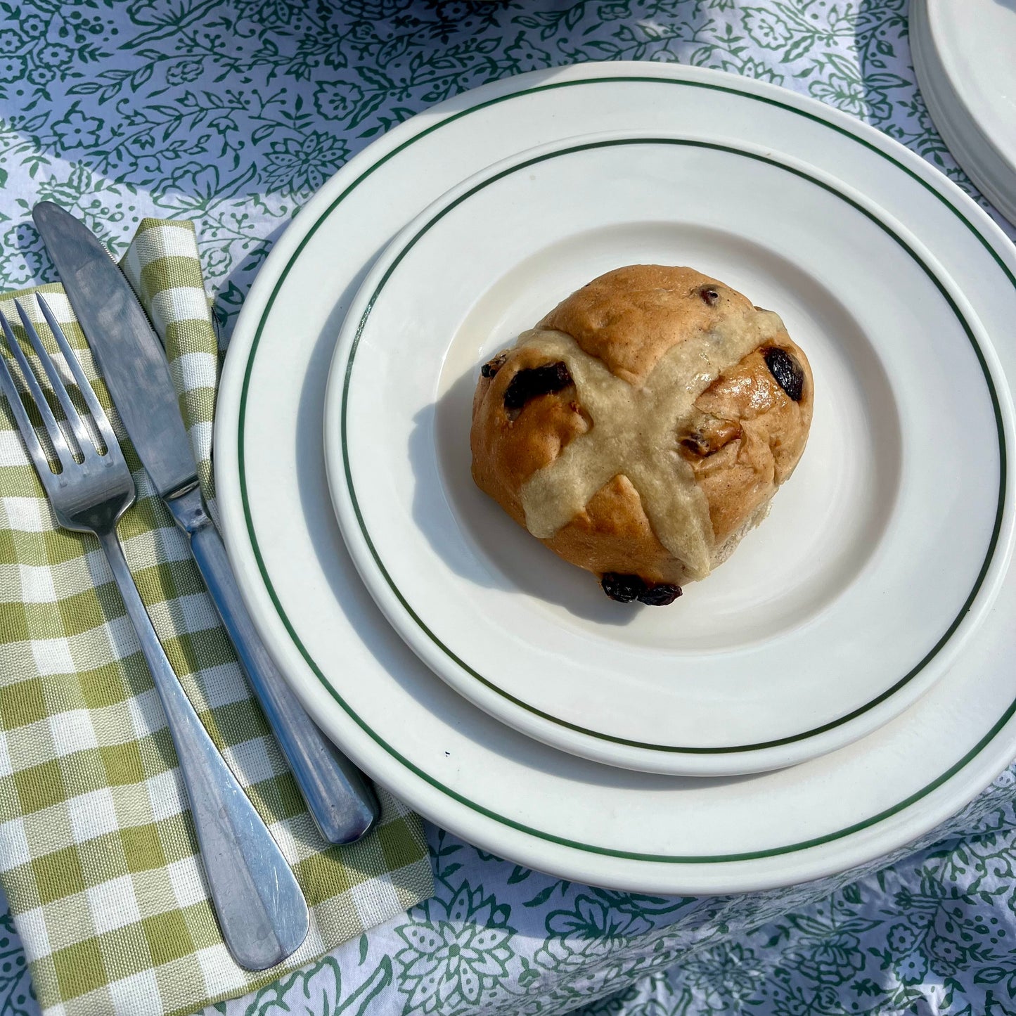 Forest Green Tableware