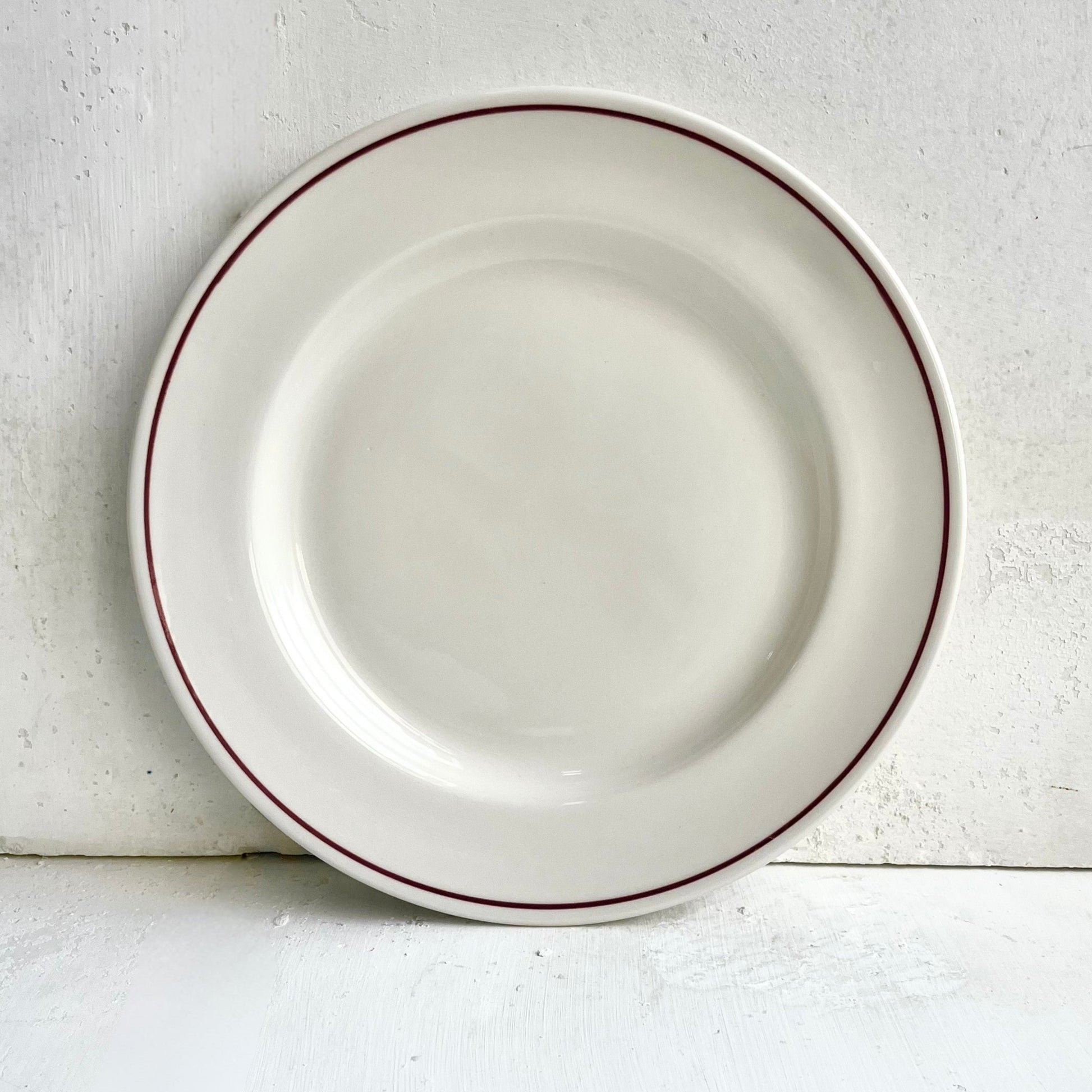 Large Dinner Plate Burgundy Line - Classical Porcelain