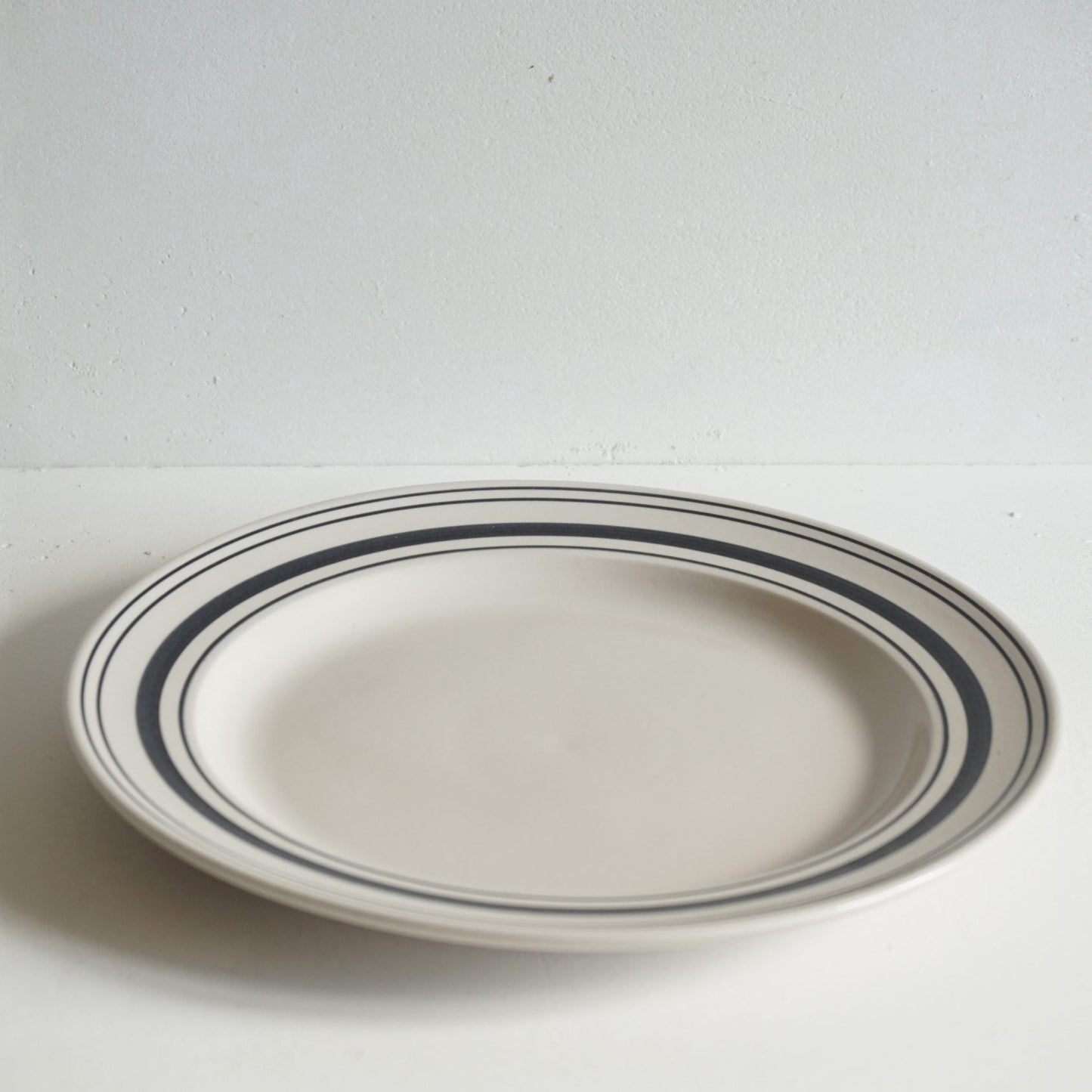 Classical Stoneware Black Linen Stripe Large Dinner Plate - Seconds