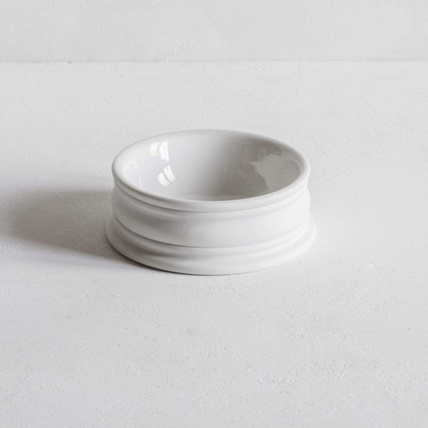 Large porcelain pinch pot