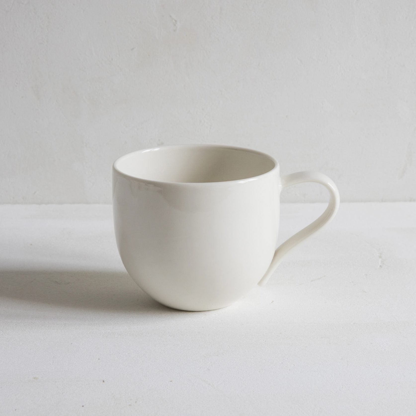 Simple Porcelain Mug, Luxury Pottery