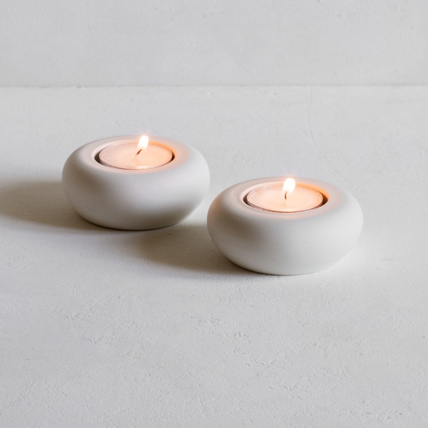 Simple Porcelain Tea Lights
