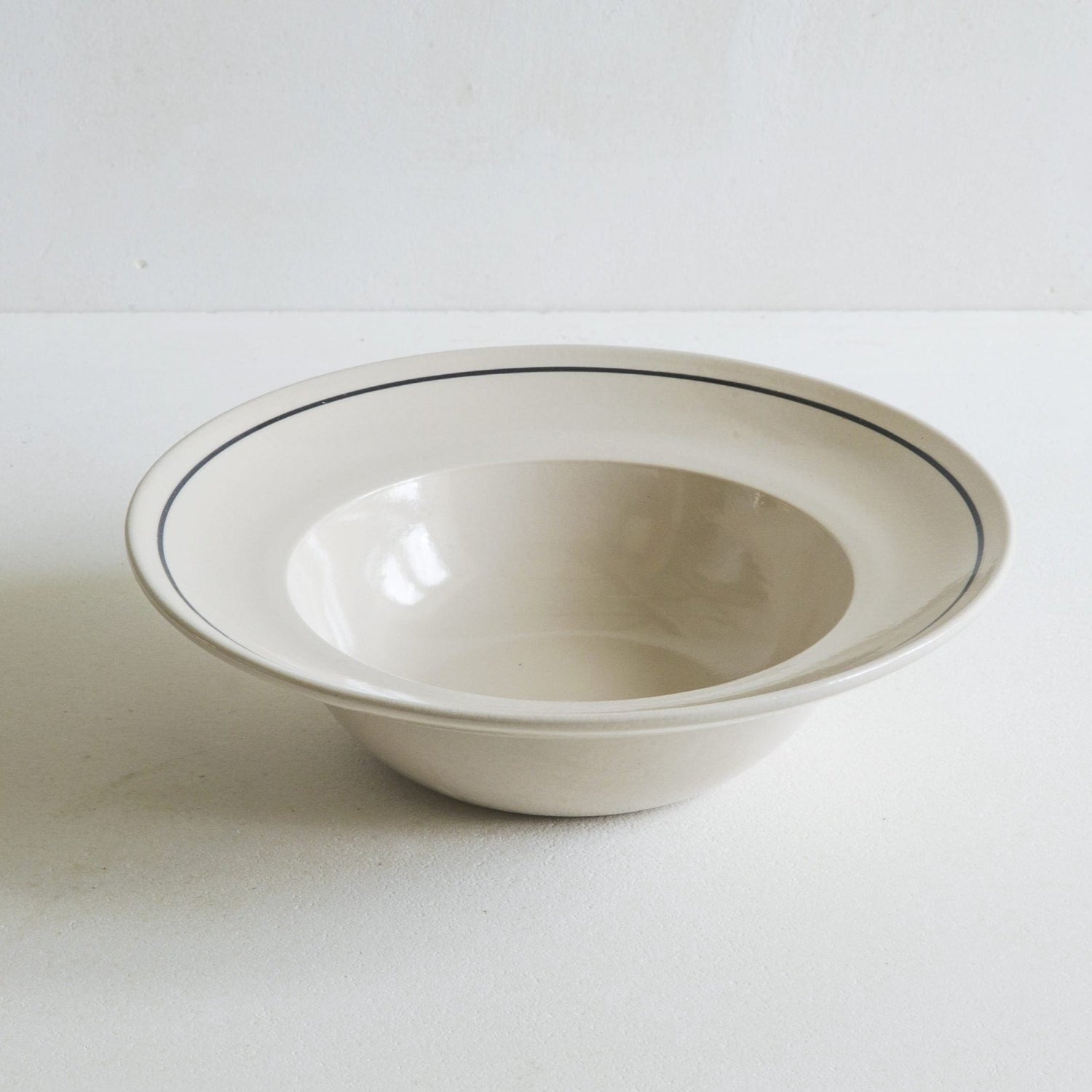 Classical Stoneware, Line Noir