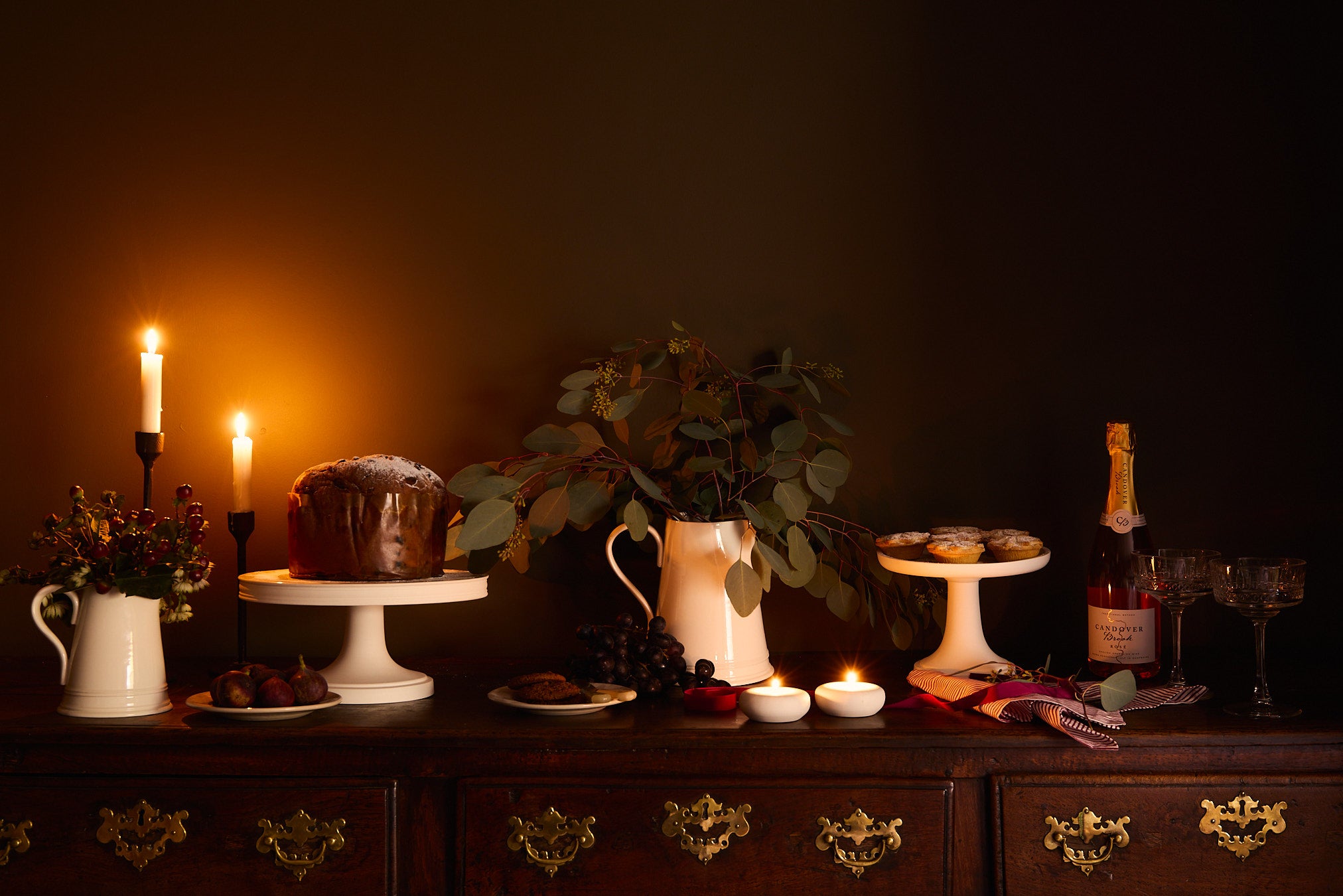 Christmas Table John Julian Cake Stand, Dairy Jug Vase, Mince Pie Stand, Porcelain Tea Lights