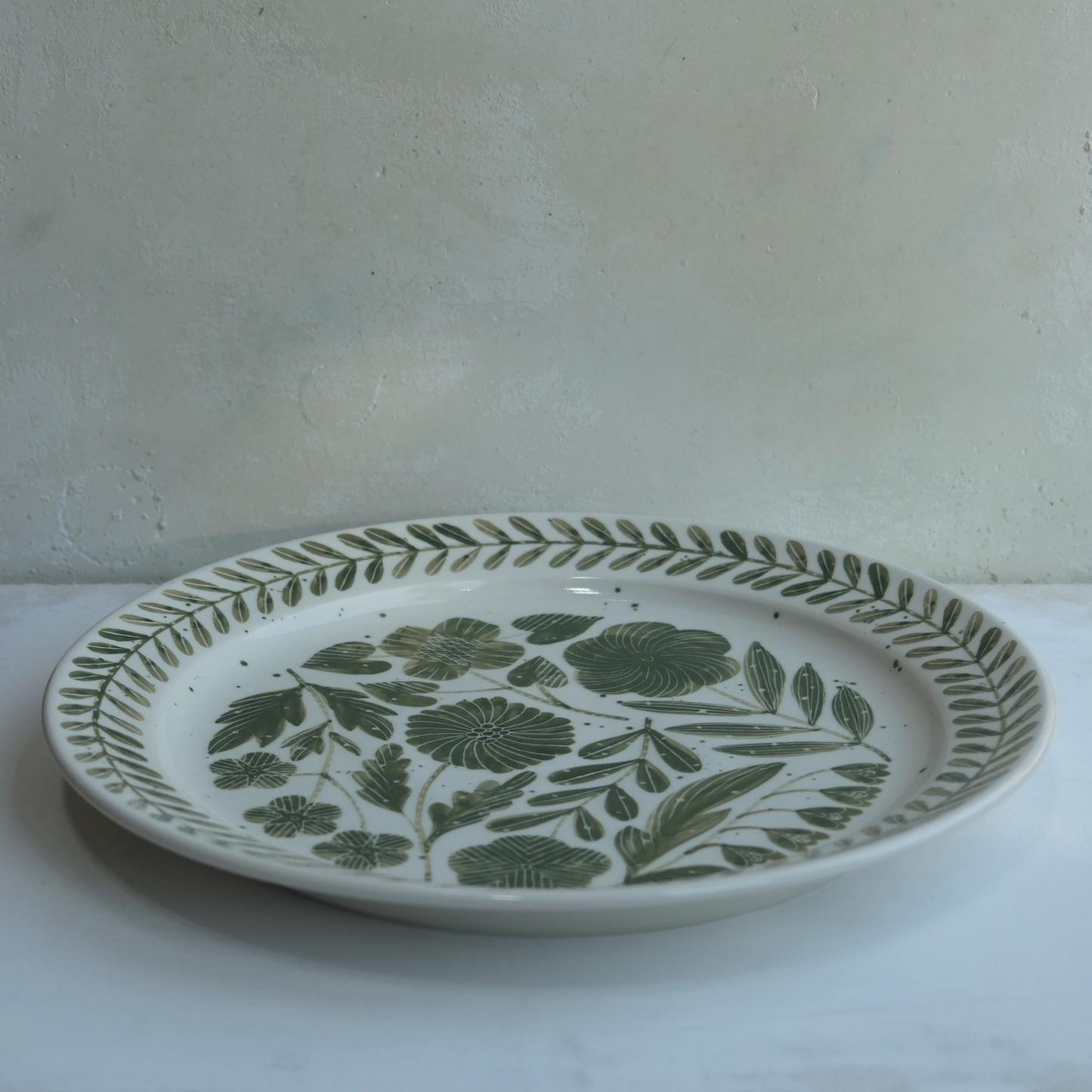 Exclusive Hand Painted John Julian x Makoto Kagoshima Classical Platter - Flowers in Forest Green