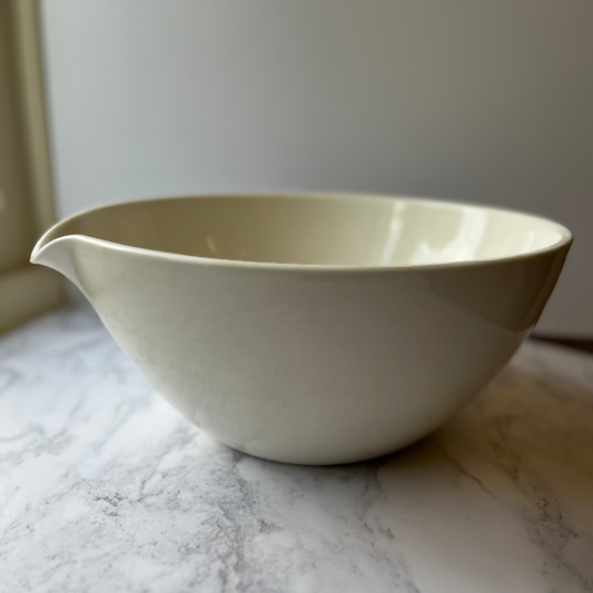 Special Edition Fully Glazed Mixing Bowls with Pouring Spout