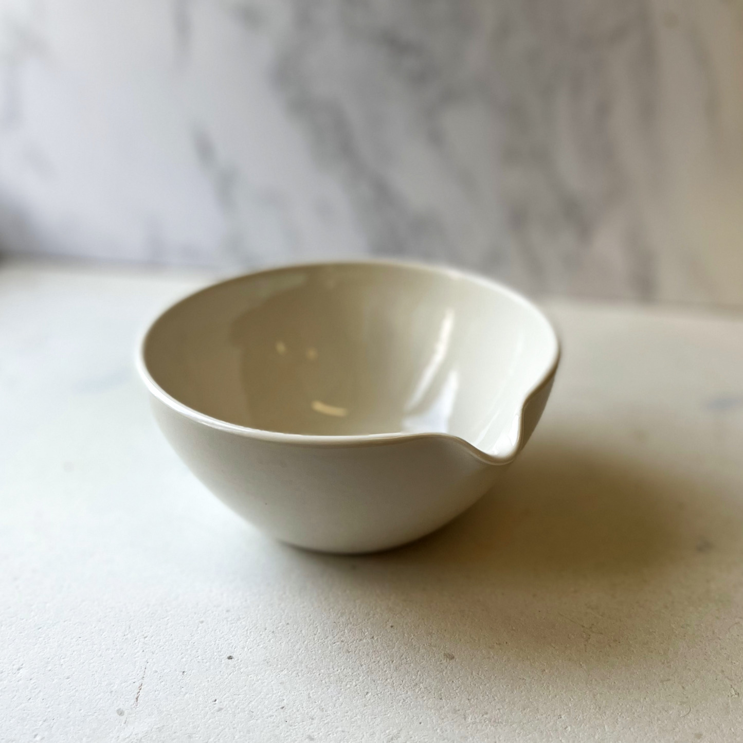 Mixing Bowl with Spout Small