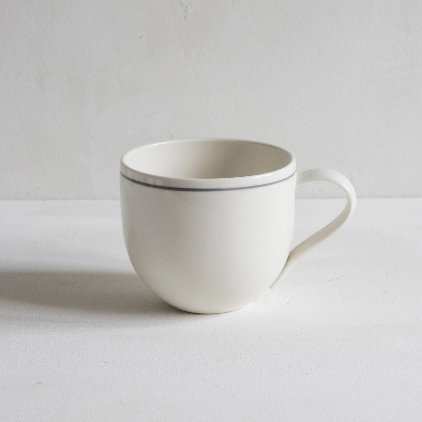 Simple Mug with Grey Line