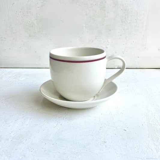 Simple Porcelain Mug with Burgundy Line