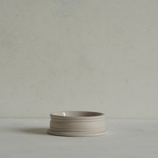 Classical Stoneware Pinch Pot - Small