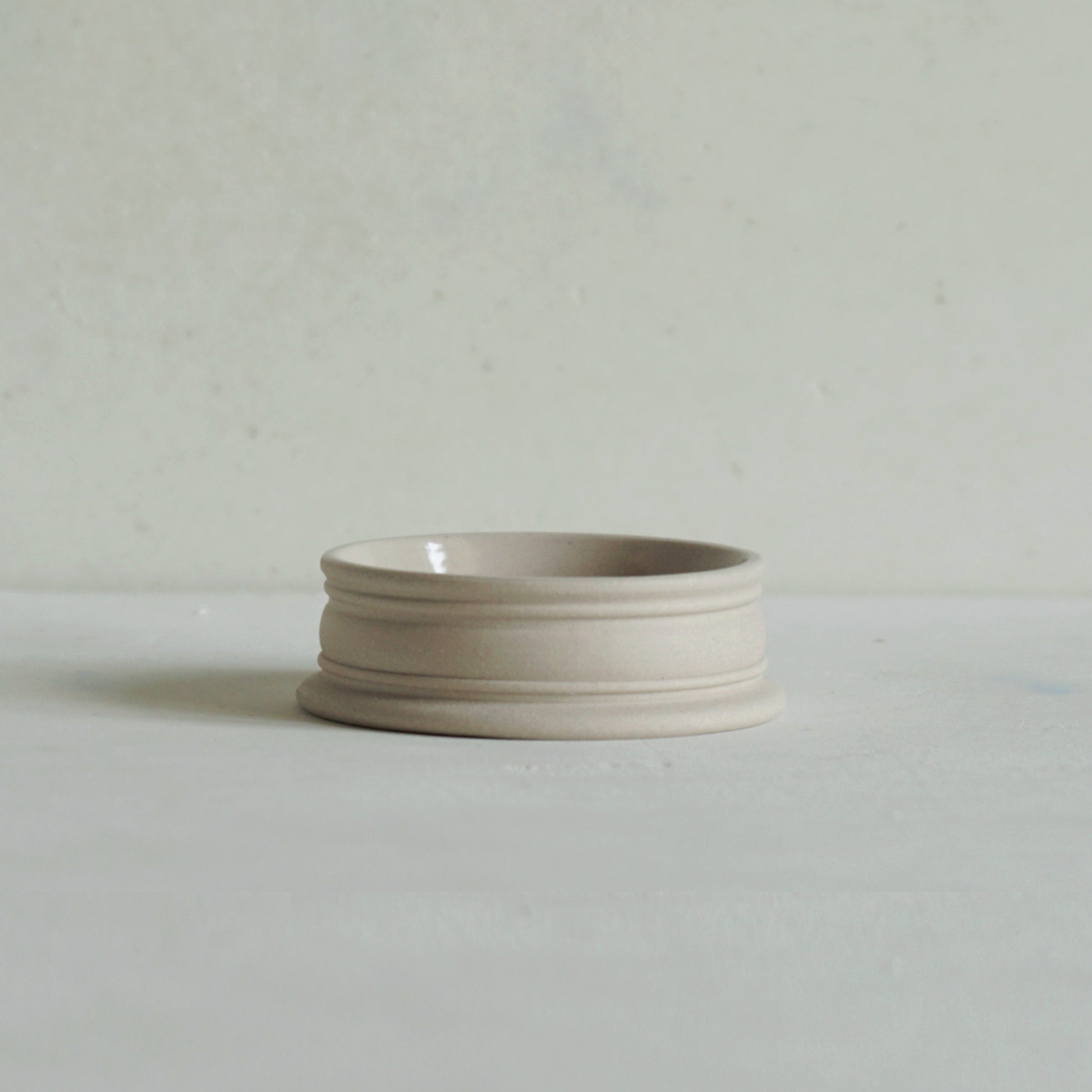 Classical Stoneware Pinch Pot - Small