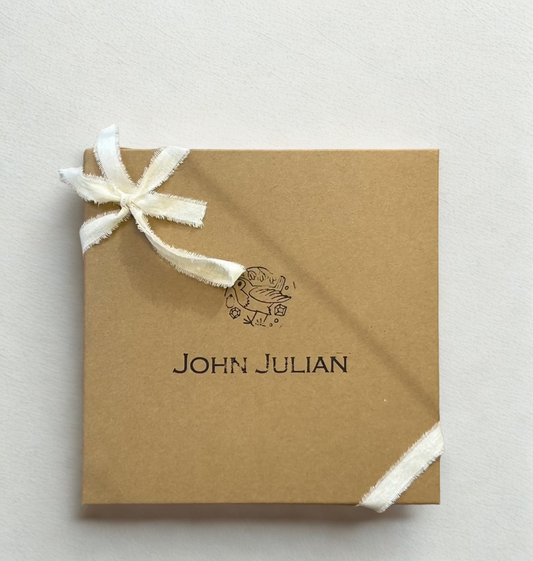 Classical Collection with Makoto Kagoshima - Side Plate with Robin - Gift Box