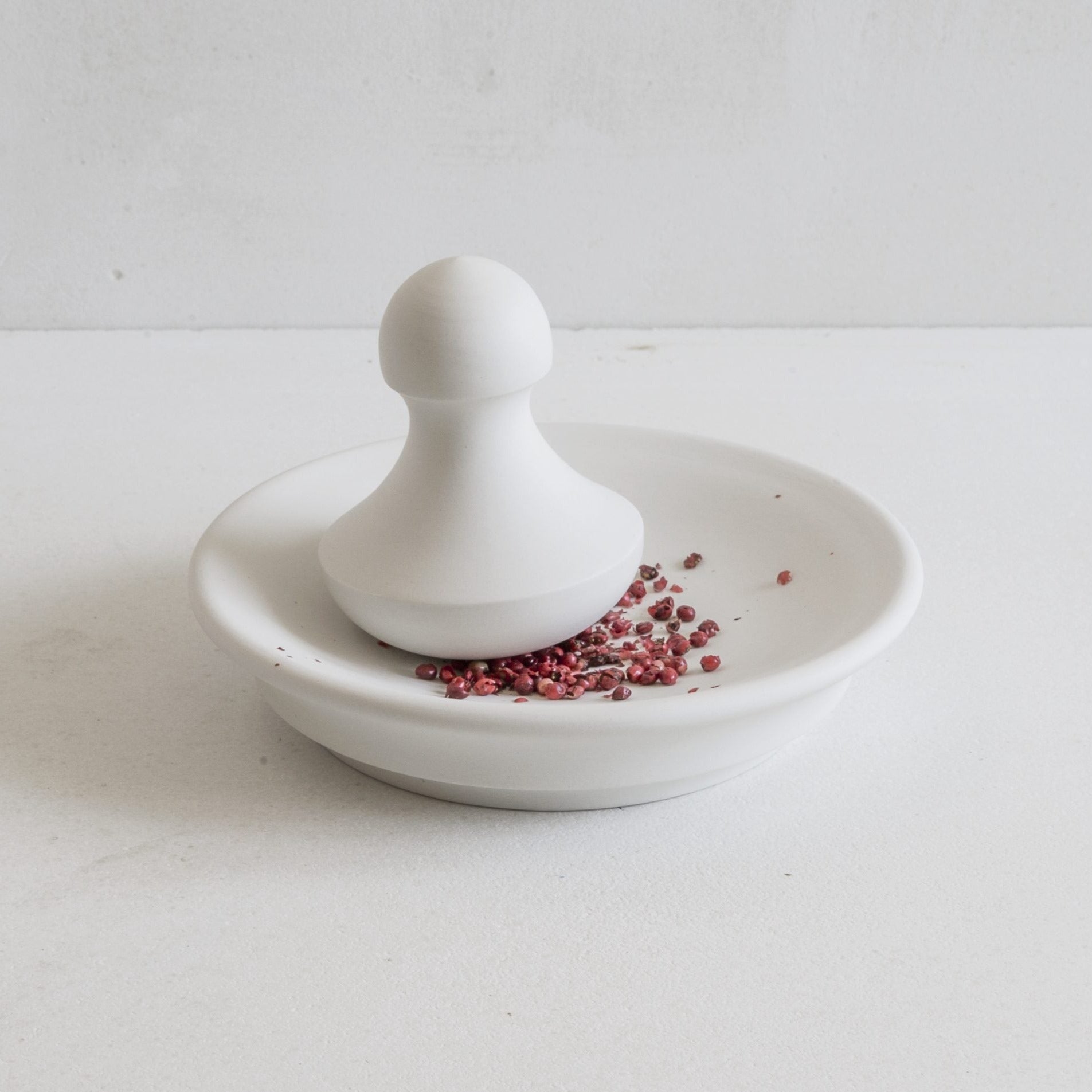 Small Ball Pestle with Flat Mortar