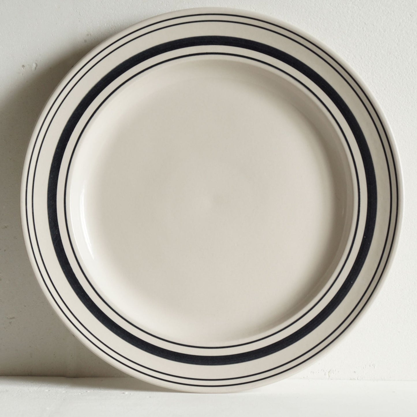 Black linen stripe large dinner plate