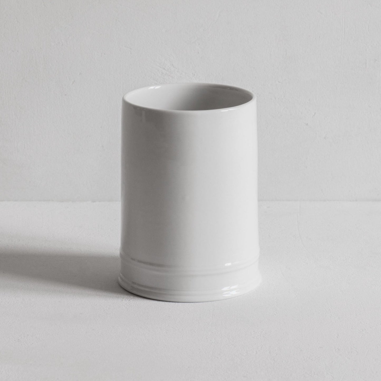 Classical Porcelain Beaker