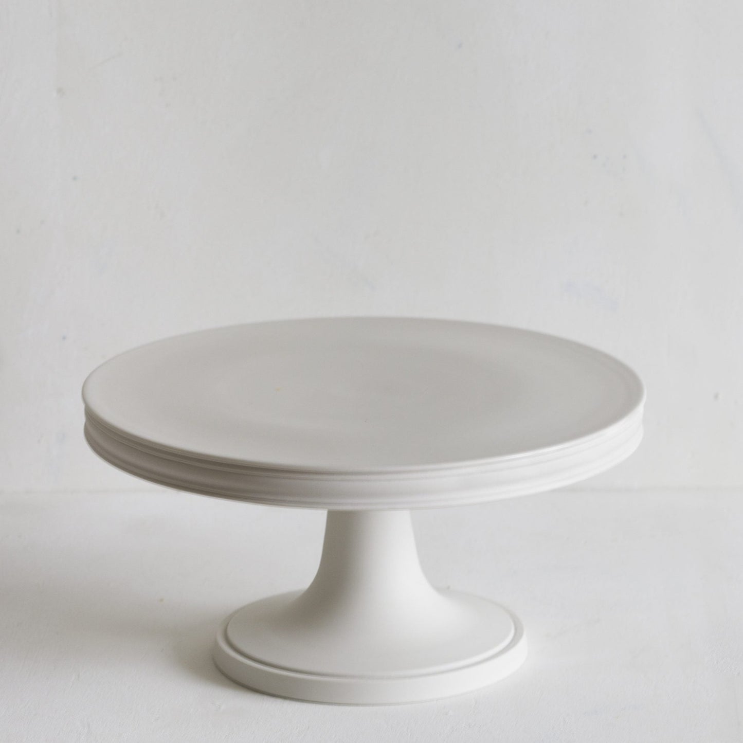 Classical Porcelain Cake Stand 28cm
