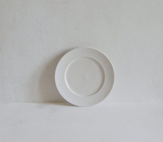 Classical Porcelain Small Side Plate (Unglazed Border)