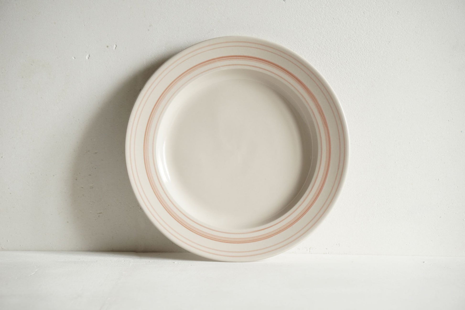 Set of Classical Stoneware Rose Linen Stripe Dinner Plates
